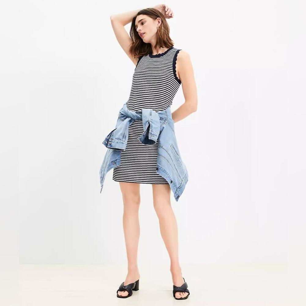Loft Navy Blue and White Striped Sleeveless Scalloped Trim Dress Size Small